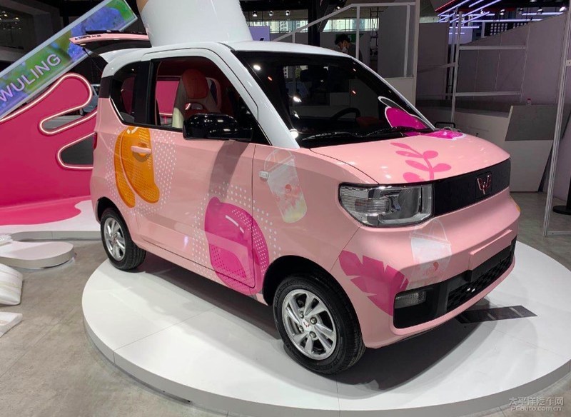 2020成都车展:熊猫/喜茶/苏宁版宏光mini ev-最新汽车